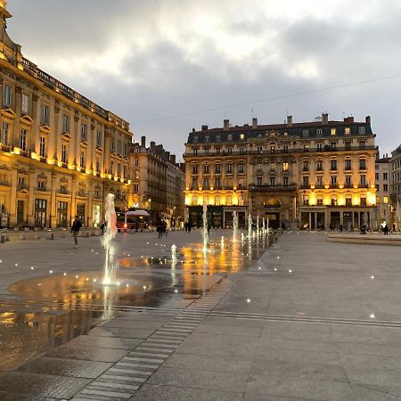 Gite Du Vieux リヨン エクステリア 写真