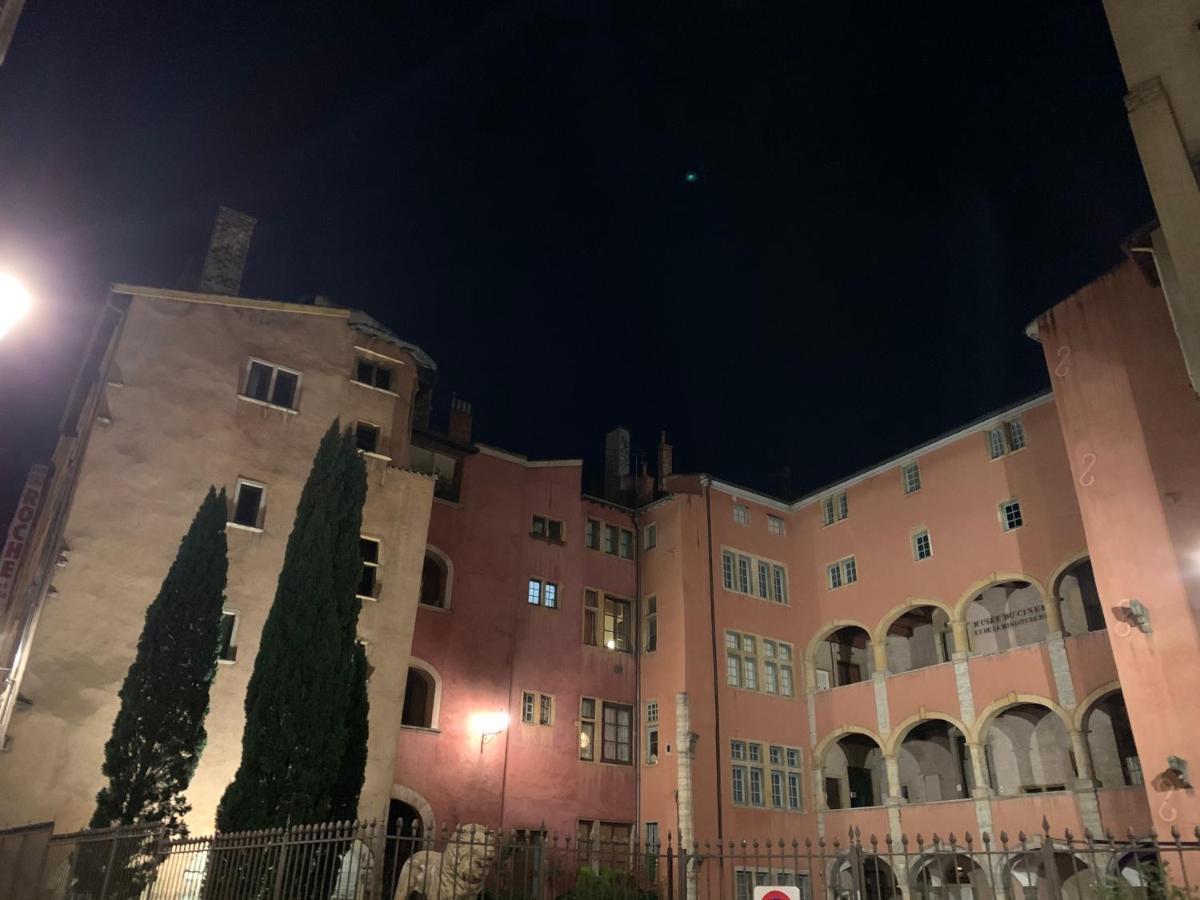 Gite Du Vieux リヨン エクステリア 写真