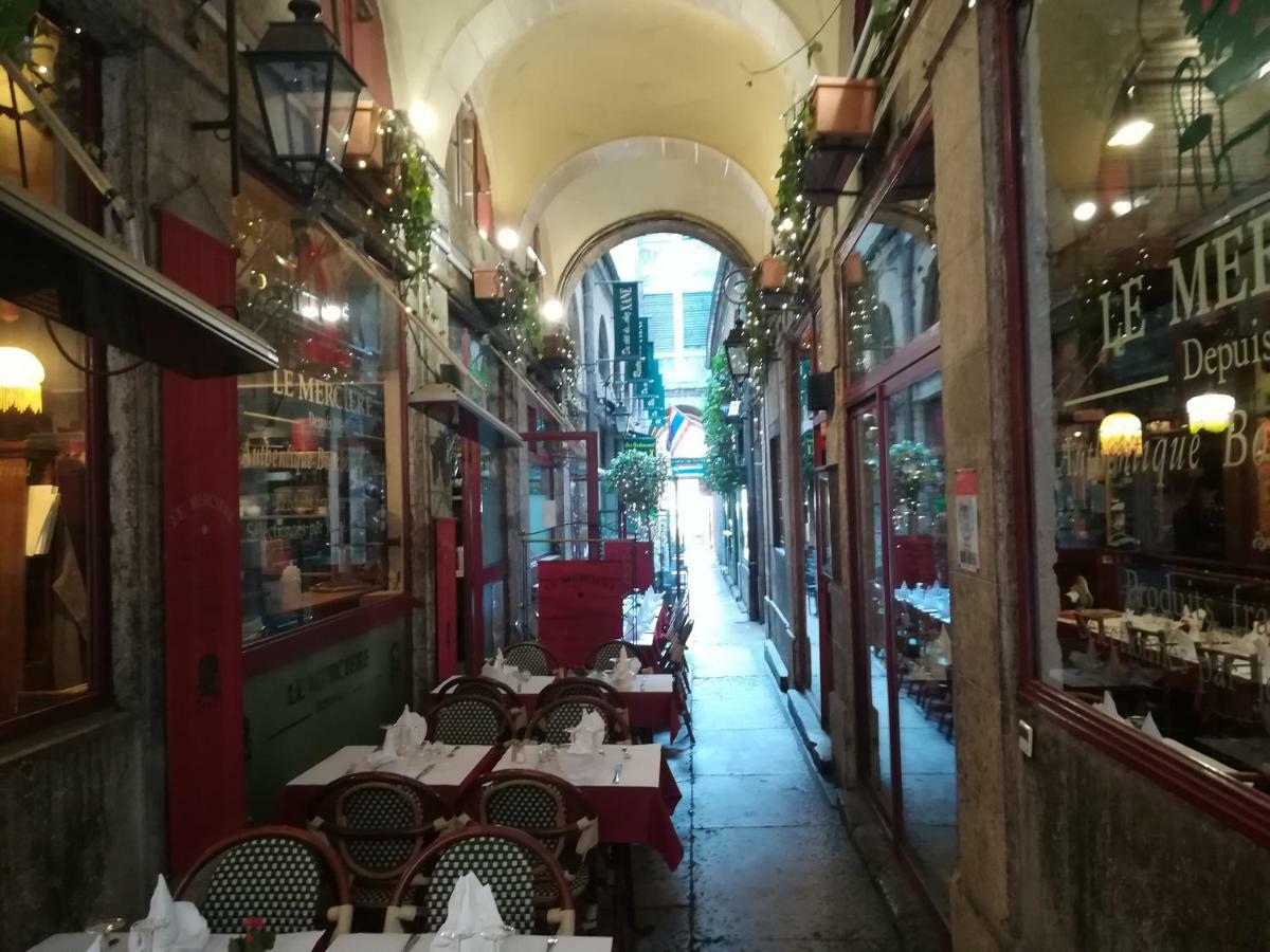 Gite Du Vieux リヨン エクステリア 写真